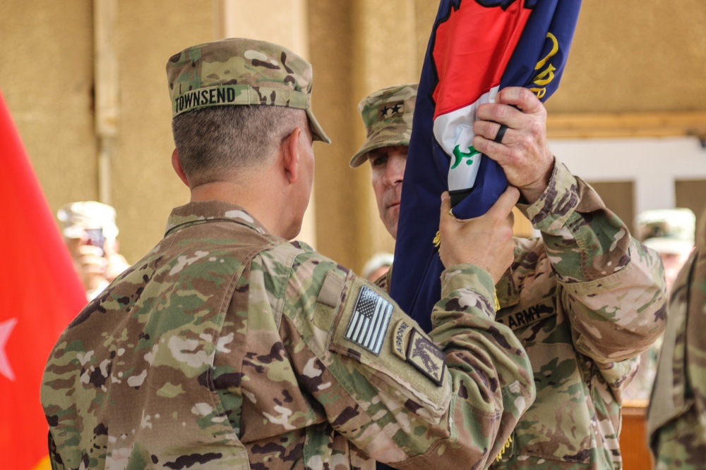 1st Infantry Division Transfers Mission to 1st Armored Division