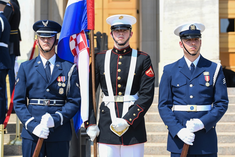 Armed Forces Full Honor Cordon