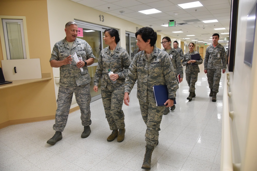 Col. Lovette receives 81st MDG immersion tour