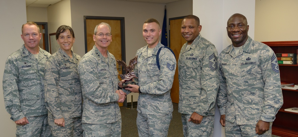 2nd AF/CC recognizes annual award winners
