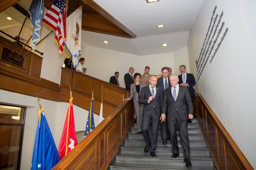 SD meets with Croatia’s Minister of Defence