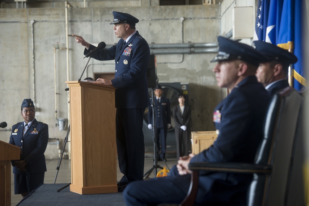 Kadena Shoguns Change Command