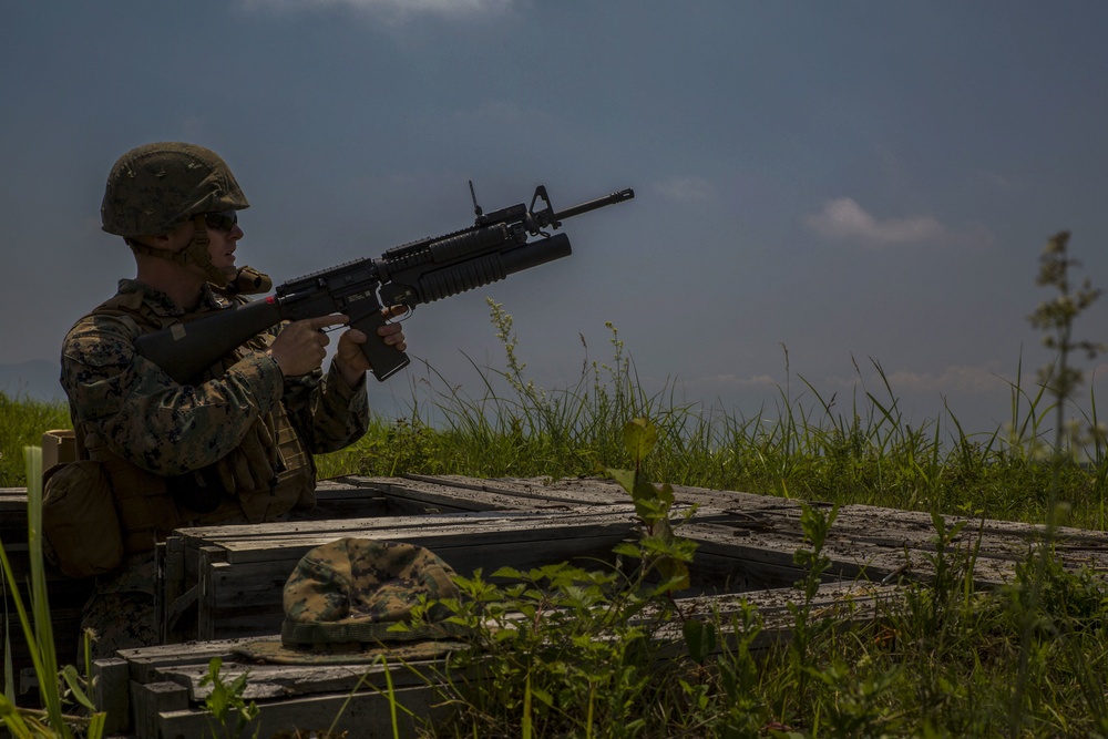 Marines participate in live-fire weapons training