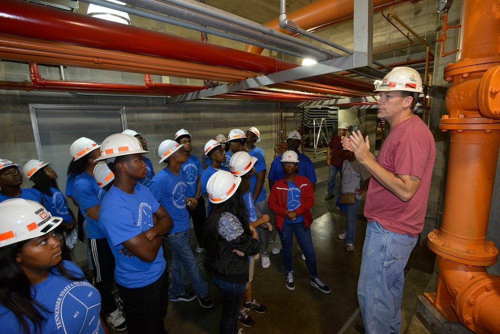 Corps Engineers STEM message for college bound students