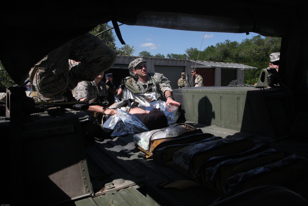 DVIDS - News - Emergency Medicine physicians culminate training with ...
