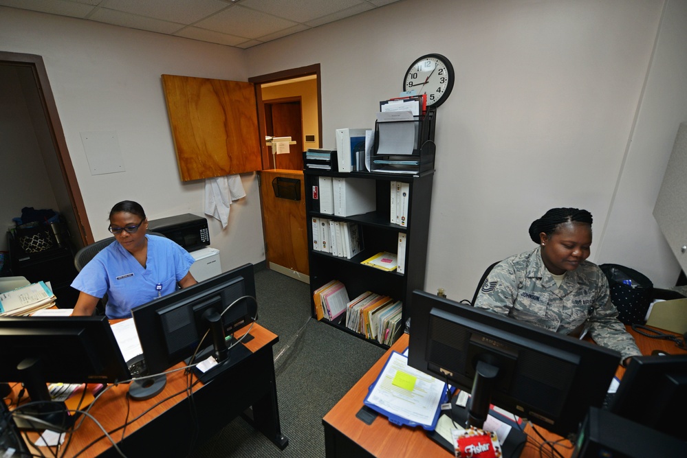 20th DS Airmen ensure smile readiness