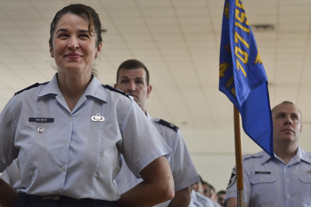 707th ISRG Change of Command