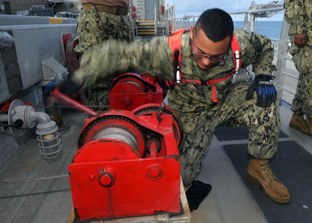 USNS Spearhead (T-EPF 1) Departs Key West