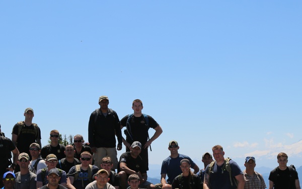 1st Special Forces Group (Airborne) Soldiers Carry the Load for the Forest Service