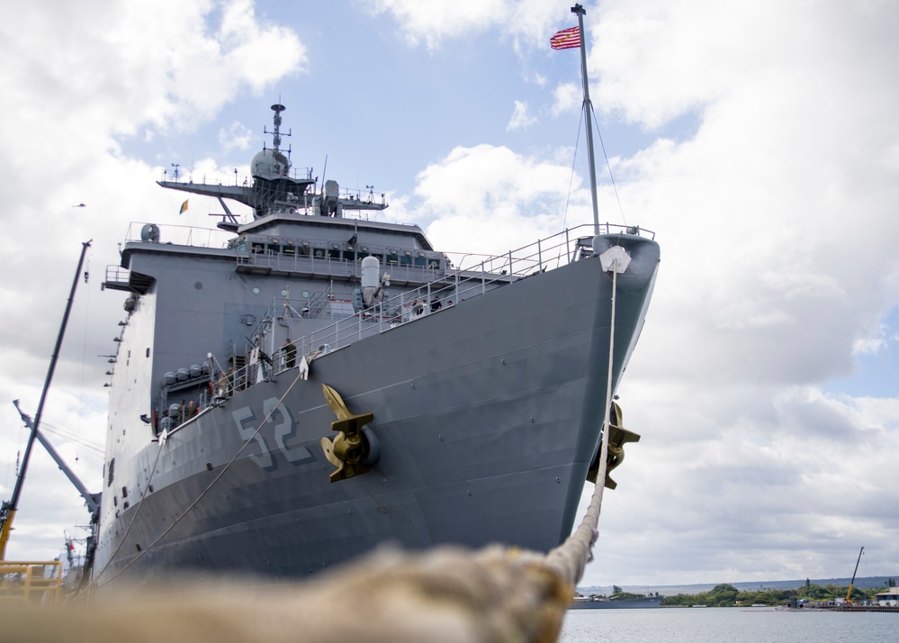 USS Pearl Harbor Visits JBPHH