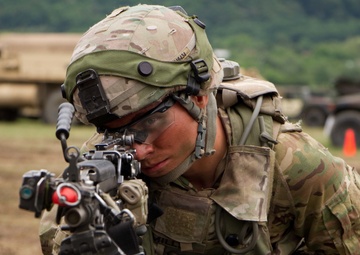 2d Cav Regt. engineers train on Zodiac boats
