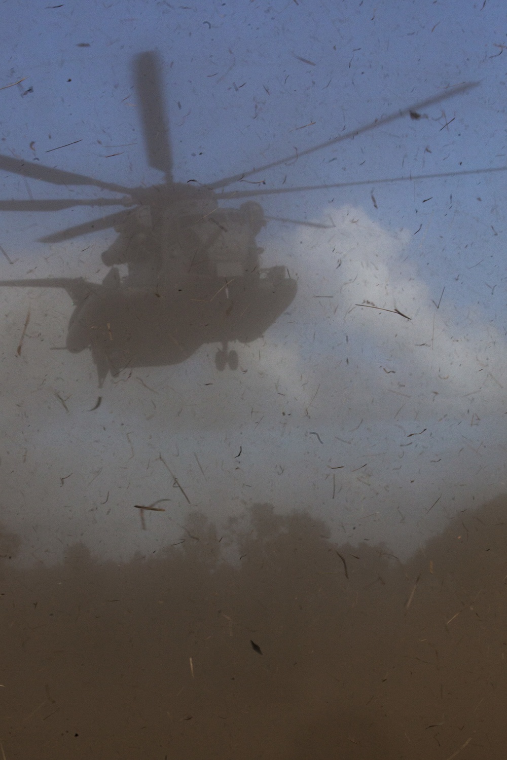 31st MEU Marines land on Townshend Island during Talisman Saber 17