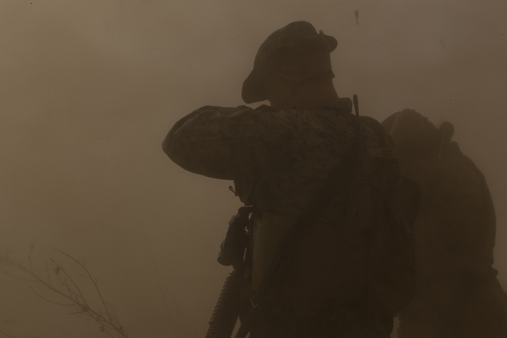 31st MEU Marines land on Townshend Island during Talisman Saber 17