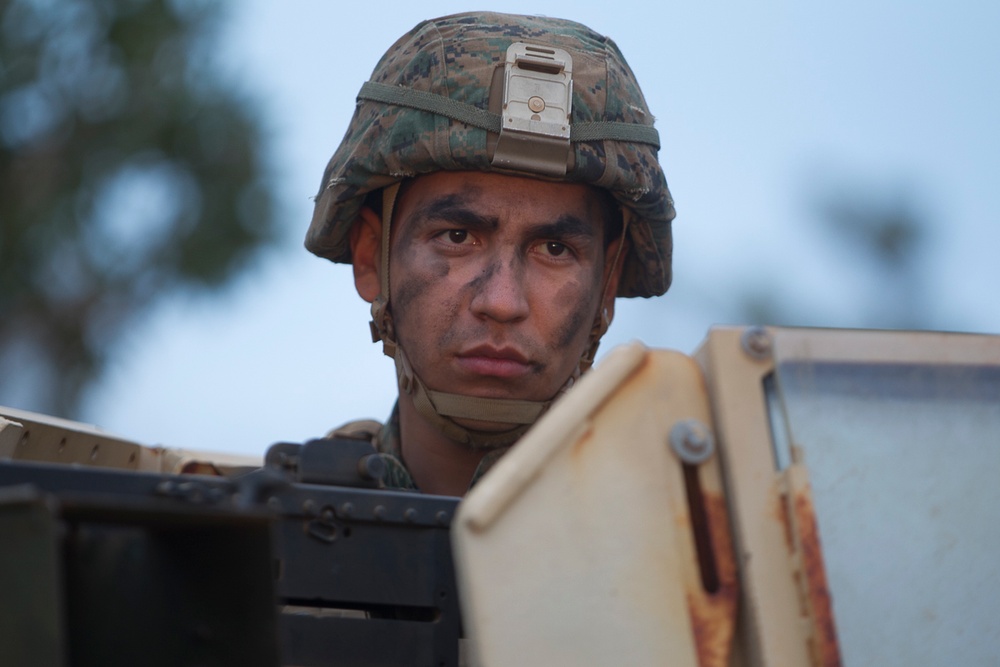 31st MEU Marines land on Townshend Island during Talisman Saber 17