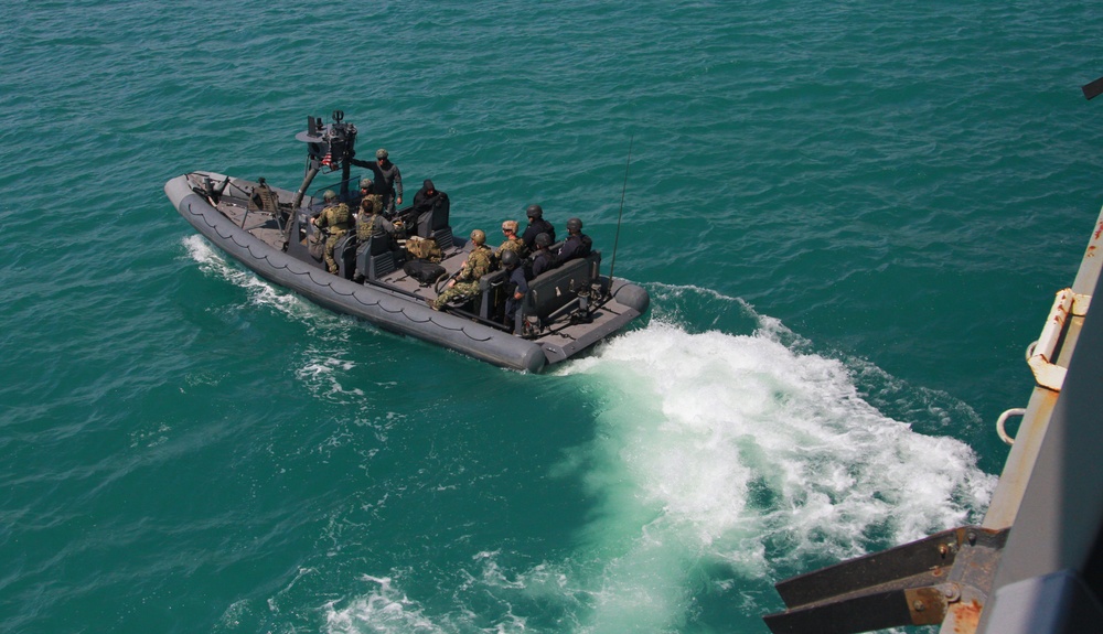 U.S. Naval Special Warfare Operators train with USS Carney during Sea Breeze 17