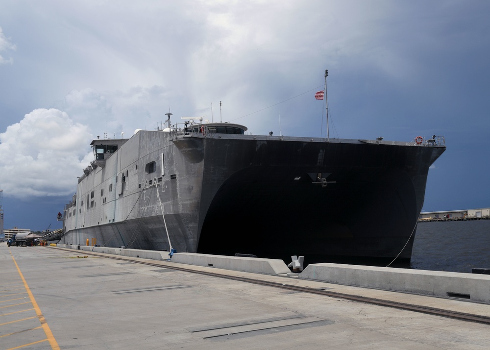 USNS Spearhead (T-EPF 1) Arrives in Gulfport, Miss. for SPS 17 Adaptive Force Package Onload