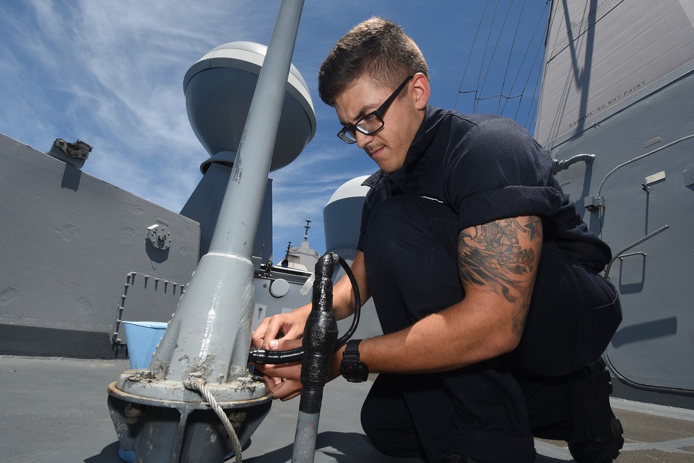 CTM Performs Maintenance on USS San Diego