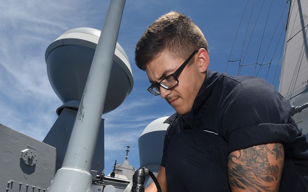 CTM Performs Maintenance on USS San Diego