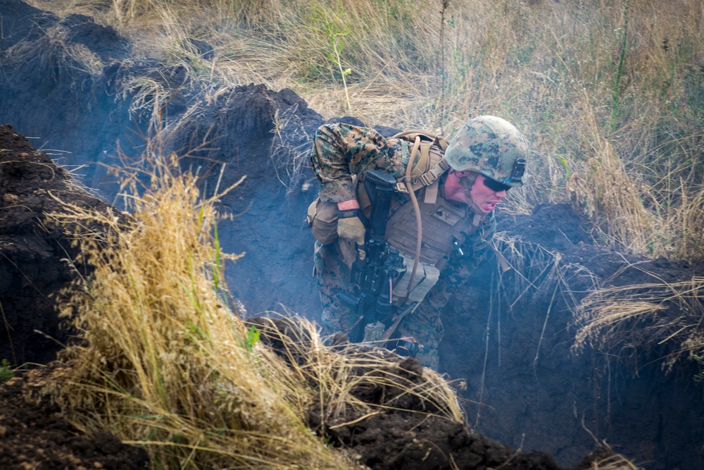 Marines conduct defensive training with Ukrainians during Sea Breeze 17