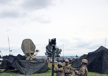 Army Signal Soldiers innovate communications solution to enable mission command