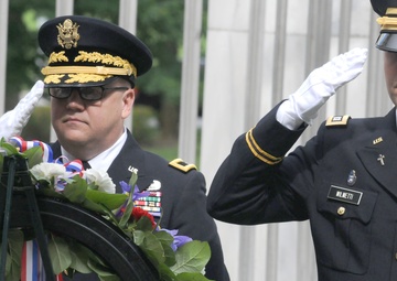 President Harding Honored During Annual Ceremony