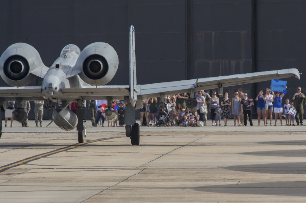 74th Fighter Squadron Thunder deploys to Southwest Asia