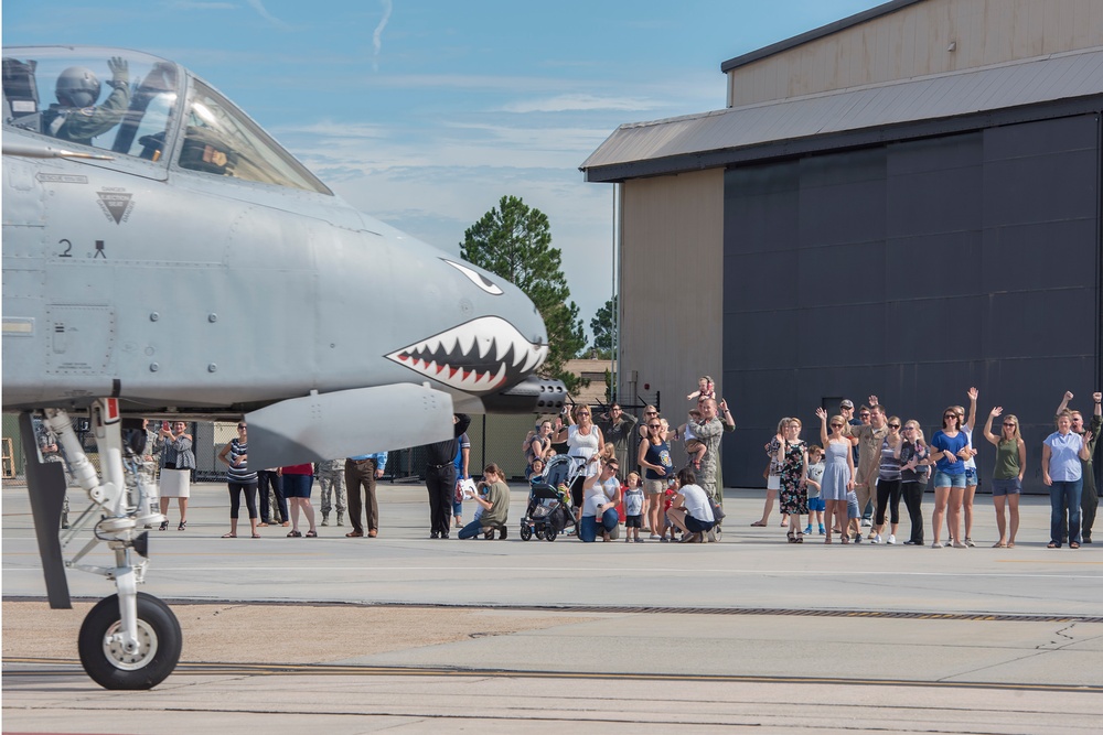 74th Fighter Squadron Thunder deploys to Southwest Asia