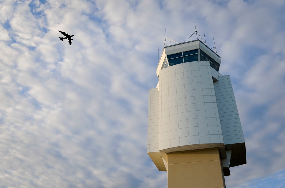 Air Traffic Control: Eyes in the Sky