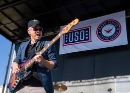 Lt. Dan Band Performs at Naval Air Station Whidbey Island