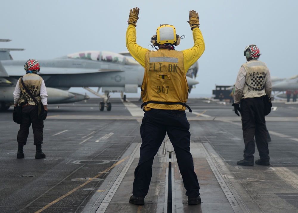 Sailors Conduct Flight Operations