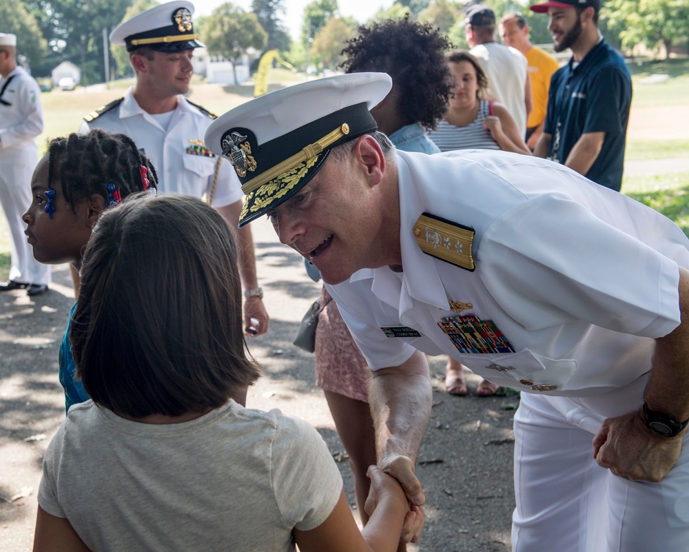 Rear Adm. Interacts with Children During Minneapolis/St. Paul Navy Week