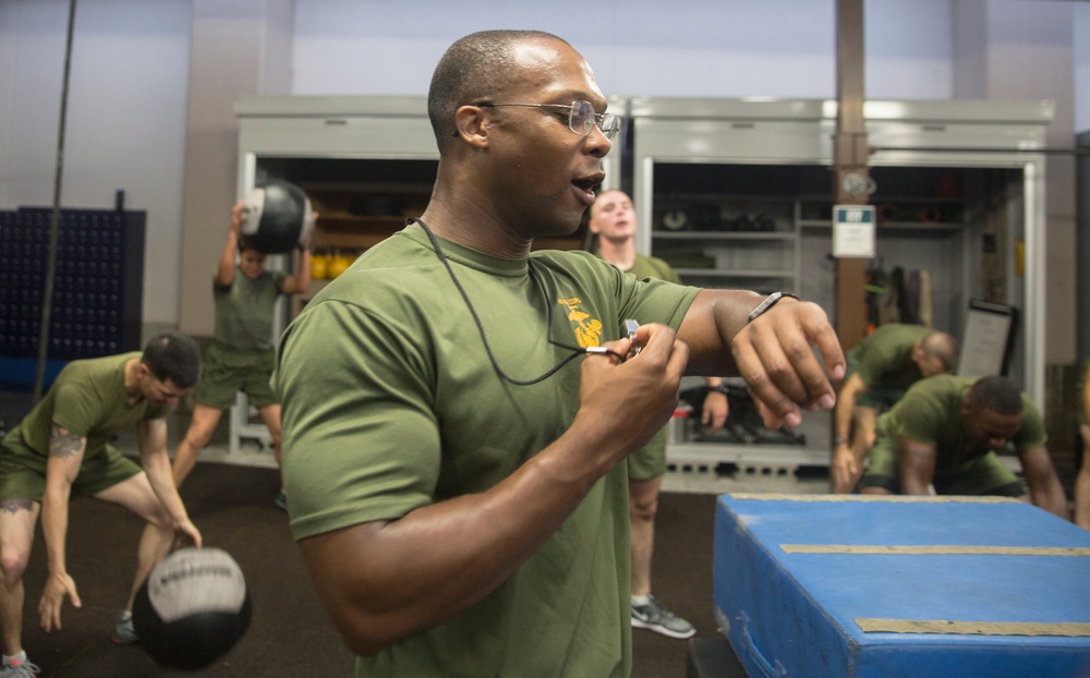 1st MAW commanding general joins MAG-12 in PT