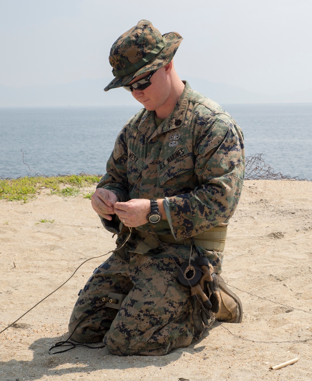 EOD techs train for explosive situations