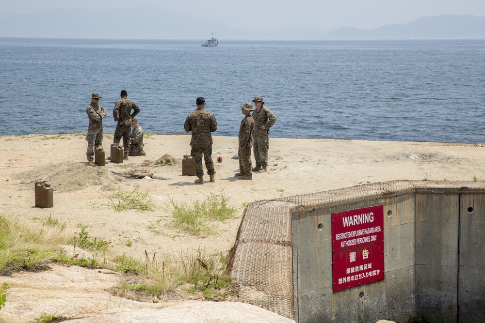 EOD techs train for explosive situations