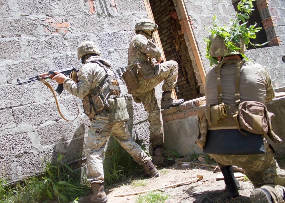 Training at Yavoriv CTC