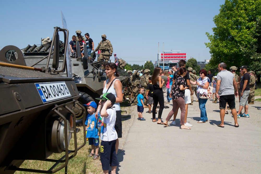 Saber Guardian: Civil affairs soldiers pave way for Danube Bridge crossing &amp; static display