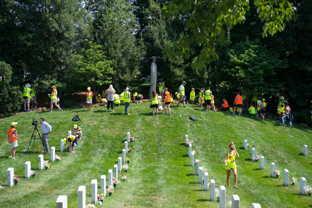 National Association of Landscape Professionals’ 21th annual Renewal and Remembrance at Arlington National Cemetery