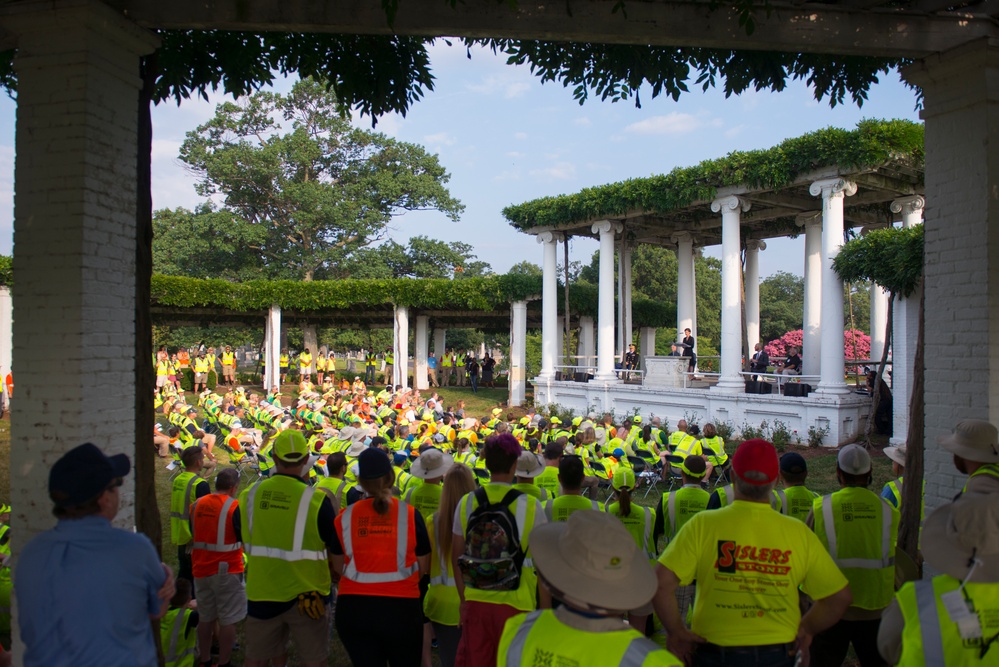 National Association of Landscape Professionals’ 21th annual Renewal and Remembrance at Arlington National Cemetery