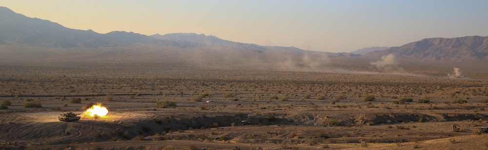 2/7 MCCRE: Desert Training