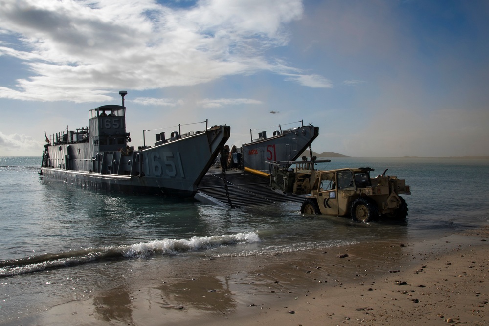 Talisman Saber 2017 large-scale amphibious assault.