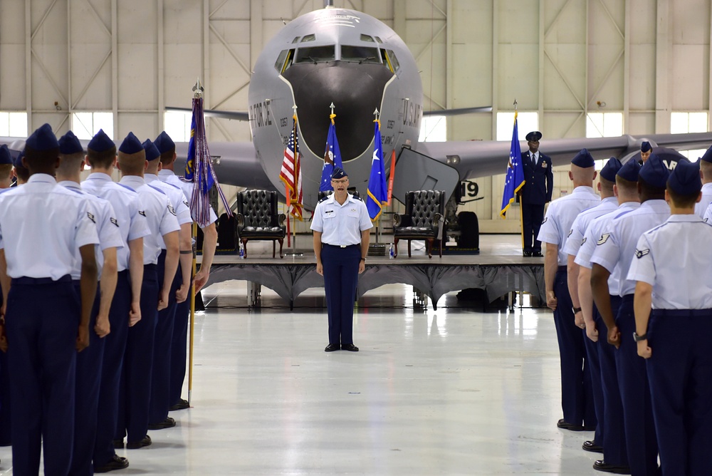 22nd ARW change of command