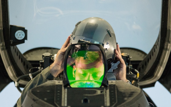 Sound of freedom: 1st Fighter Wing takes training into darkness