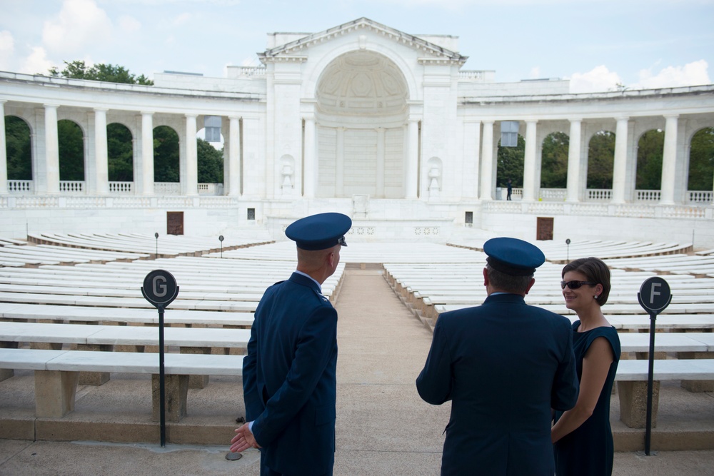 Brig. Gen. Enrique Amrein, chief of the General Staff of the Argentine Air Force, Participates in a U.S. Air Force Full Honors Wreath-Laying Ceremony at the Tomb of the Unknown Soldier