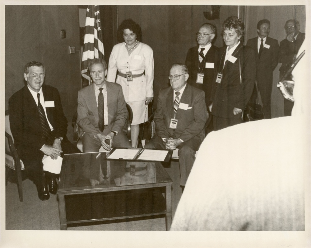 People/Miscellaneous continues