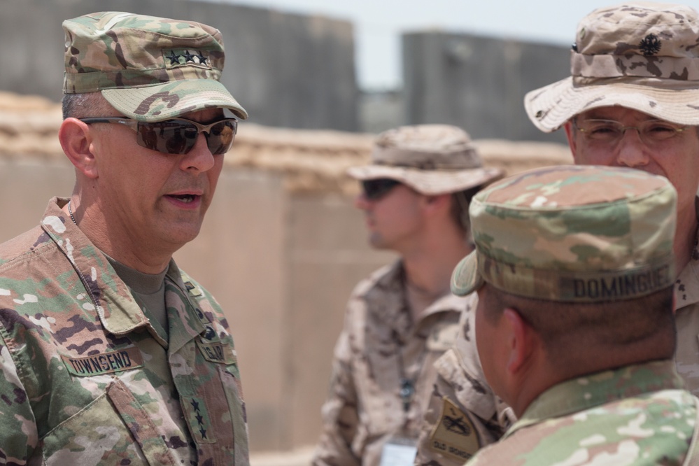 Lt. Gen. Townsend visits the Besmaya Range Complex