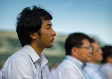 Japan lights up relations with U.S.