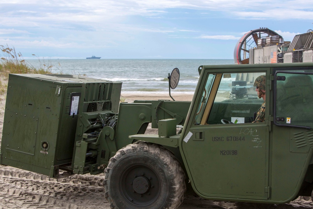 26th MEU lands on Onslow Beach; PMINT ends