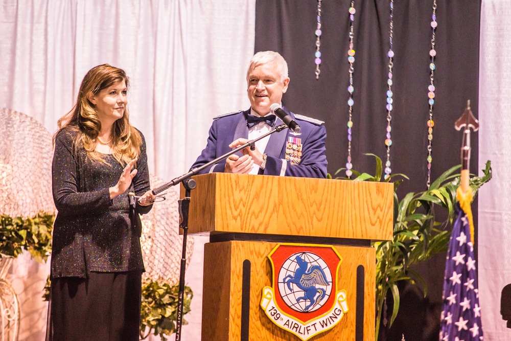 Director of the Air National Guard was the keynote speaker at a Missouri Military Ball