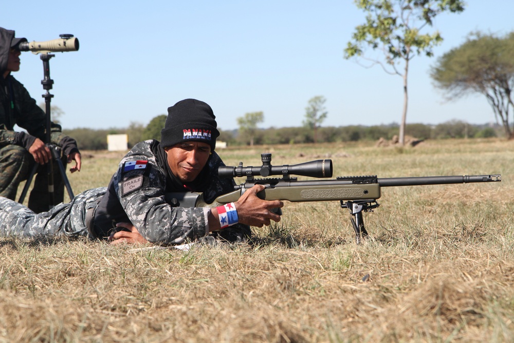 Fuerzas Comando 2017