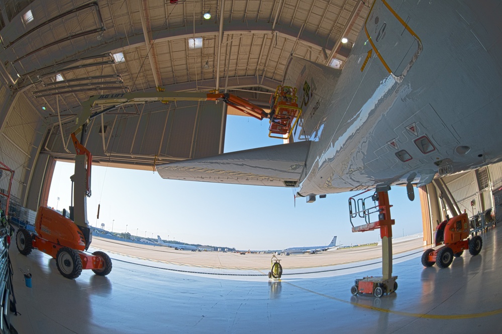 116th ACW Isochronal maintenance keeps E-8C Joint STARS flying safe